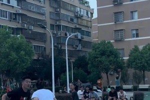 不玩了走了走了！男士打篮球的最高境界？